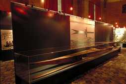 ᑕᑯᑦᓴᐅᑎᑦᓯᓂᖅ ᓄᑖᒥᒃ ᖃᐅᒻᒣᓚᐅᔪᕗᖅ ᓄᓇᕕᒻᒥᒃ ᐊᕙᑎᖓᓂᓪᓗ. 