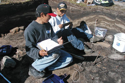 Qalingo Amaamatuak and Adamie Kenuayuak, excavation of Level II, Tayara site (KbFk-7), Summer 2002