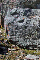 Petroglyphs combined with a steatite extraction zone, 2004