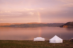 Arc-en-ciel, fjord de Salluit, près du site archéologique de Tayara, été 2003